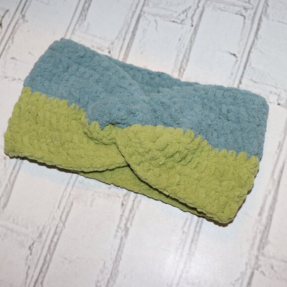 💚💙 Chunky Crochet Headband – Green & Blue · Handmade · One Size - Picture 3 of 4
